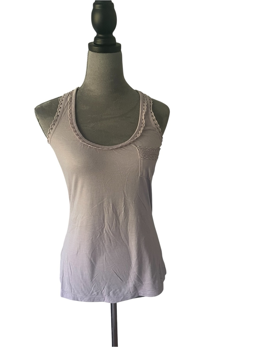 Charlotte Russe Lavender Scoop Neck Lace-Trim Tank
